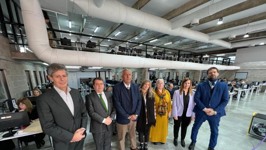 Sala Examinadora y Académicos/as