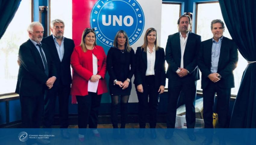 Mesa Examinadora en la UNO Mesa Examinadora Merlo